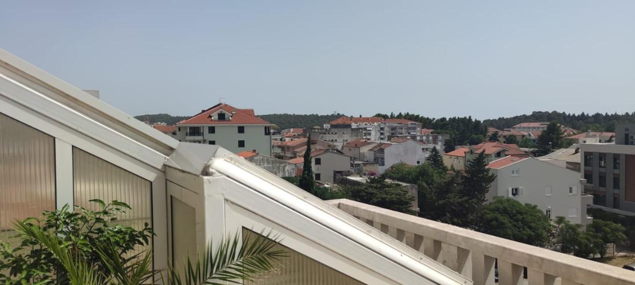 Appartamento Happy Basset Terrace Makarska Esterno foto