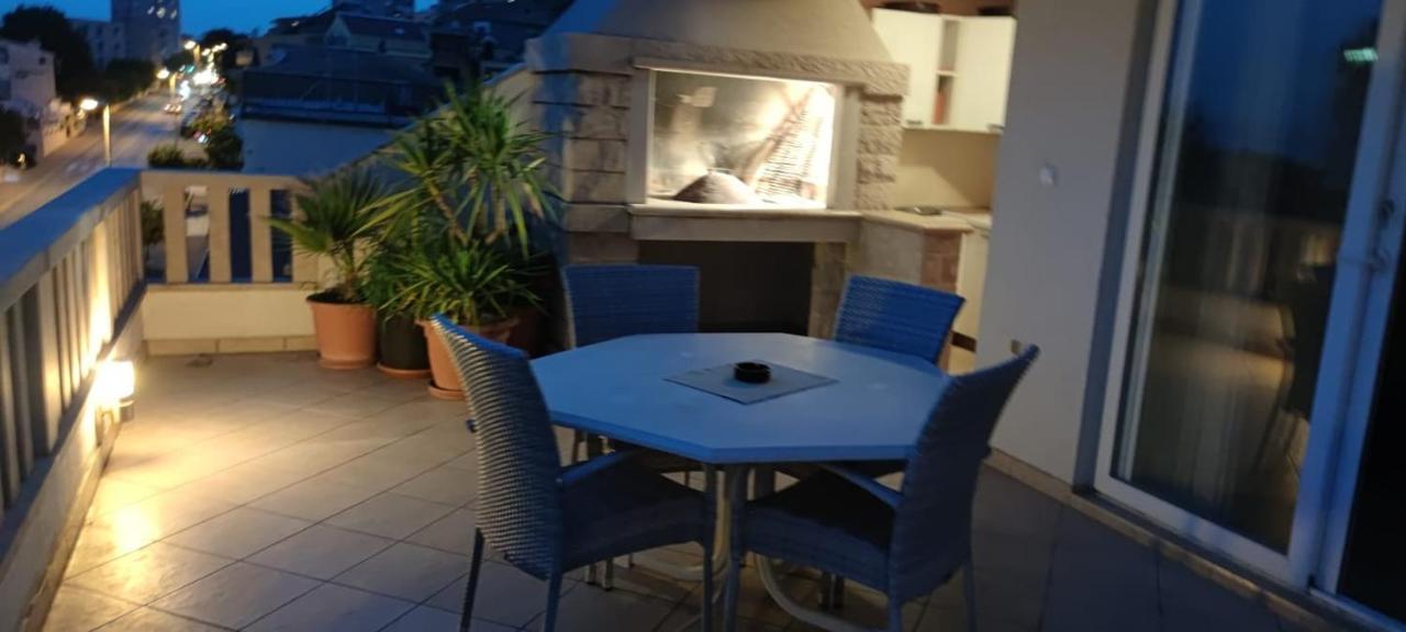 Appartamento Happy Basset Terrace Makarska Esterno foto